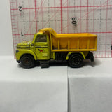 Yellow  6036 Maintenance Truck Motor Max Construction Diecast Car