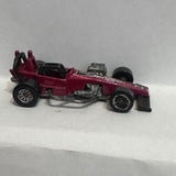 Red Supermodified 1997 Hot Wheels Diecast Car