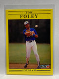# 230 Tom Foley  Montreal Expos 1991 Fleer Baseball card