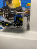 Black Rig Heat HW Metro FYC65 D7C3 2017 Long Card Hot Wheels Diecast Car