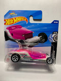 Pink Hi-Roller Rod Squad HYX70 N521 2024 Short Card Hot Wheels Diecast Car