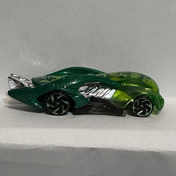 Green i-Believe FYB76 Hot Wheels Diecast Car