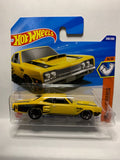 Yellow '69 Dodge Coronet Superbee Muscle Mania JBB27 N521 2024 Short Card Hot Wheels Diecast Car