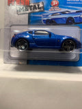 Blue 2009 Nissan 370Z Fresh Metal 2017 Short Card Maisto Diecast Car