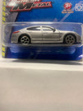 Silver Porsche Panamera Turbo Fresh Metal 2018 Short Card Maisto Diecast Car