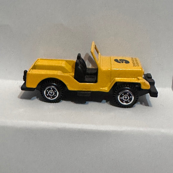 Yellow Construction Corporation Jeep Unbranded Diecast Car
