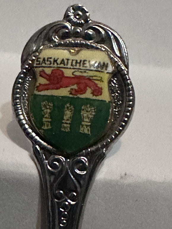Saskatchewan Crest Emblem    Souvenir Spoon