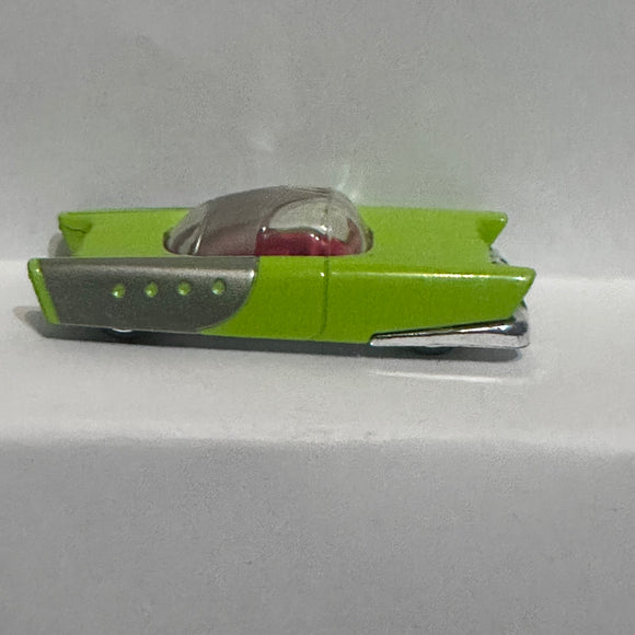 Green Dream Mobile GHB30 ©2019 Hot Wheels Diecast Car