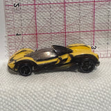 Yellow Teegray R0943 Hot Wheels Diecast Car