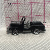 Black #20 Jeep CJ Unbranded Diecast Car
