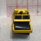Yellow Steam Roller 69 Road Roller ©1986 Hot Wheels Diecast Car