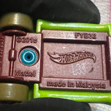 Blue Tricera-Truck Dino Riders FYB32 ©2018 Hot Wheels Diecast Car