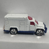White Ambulance ©2002 Mcdonalds Matchbox Diecast Car