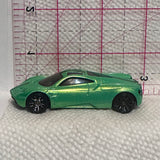 Green Pagani Huayra ©2012 Hot Wheels Diecast Car