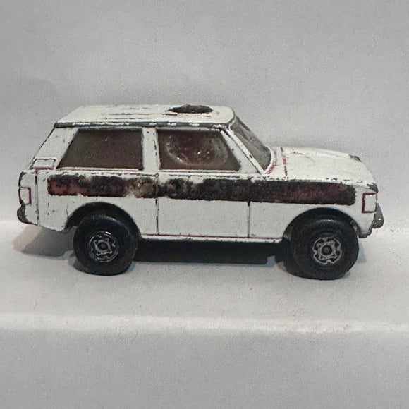 White #20 Police Patrol ©1975 Matchbox Diecast Car