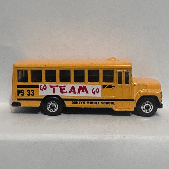 Yellow School Bus Oaklyn Middle Matchbox Diecast Car