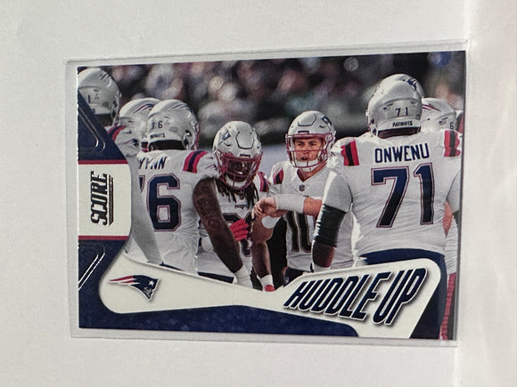 #14 Huddle Up New England Patriots 2023 Score Football Card