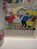 # 141 Laugh  © 1998 Archie Digest Magazine Book Paperback
