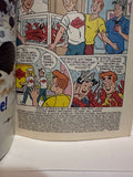 # 92 Archie's Double Digest  © 1997 Archie Digest Magazine Book Paperback