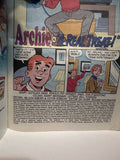 # 160 Archie's Double Digest  © 2005 Archie Digest Magazine Book Paperback
