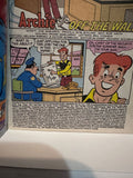 # 42 Archie's Pals N Gals Double Digest  © 1999 Archie Digest Magazine Book Paperback