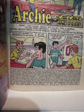 # 155 Archie's Double Digest  © 2004 Archie Digest Magazine Book Paperback