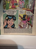# 143 Archie  © 1996 Archie Digest Magazine Book Paperback