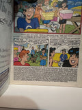 # 158 Archie  © 1998 Archie Digest Magazine Book Paperback