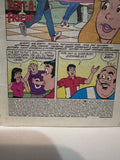 # 13 Archie's Pals N Gals Double Digest  © 1995 Archie Digest Magazine Book Paperback