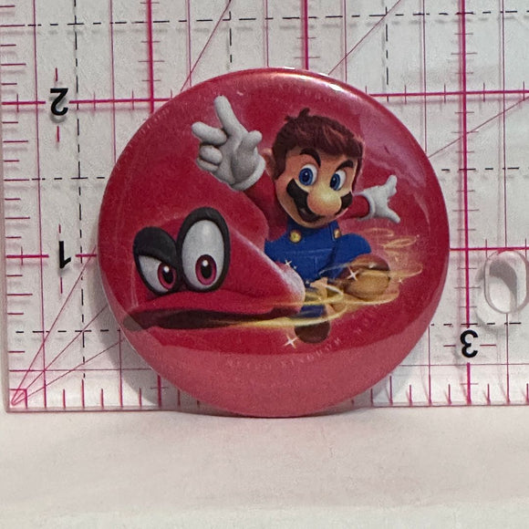 Mario Throwing his Hat Nintendo  Button Pinback