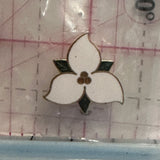 Trillium Flower   Lapel Pin