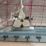 Trillium Flower   Lapel Pin