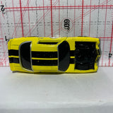 Yellow #76 1975 Chevrolet Camaro 1999 Johnny Lightning Playing Mantis Diecast Car