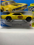 Yellow Ausley's Chevelle 40 Years '67 Chevelle SS 396 HW Speed Graphics GTC34 M521 G1 2018 Short Card Hot Wheels Diecast Car