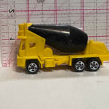 Yellow Oshkosh Cement Mixer 1991 Hot Wheels Diecast Car