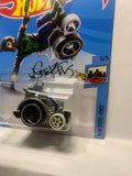 Grey Aaron Wheelz Wheelie Chair HW Ride-Ons FYF56 D7C4 2017 Long Card Hot Wheels Diecast Car