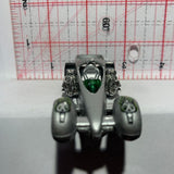 Silver Screamin Hauler Skull & Crossbones Series Hot Wheels Diecast Car