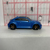 Blue '12 Volkswagen Beetle V5312  Hot Wheels Diecast Car