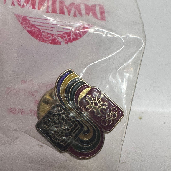 Royal Bank Calgary '88 Winter Olympics  Lapel Pin