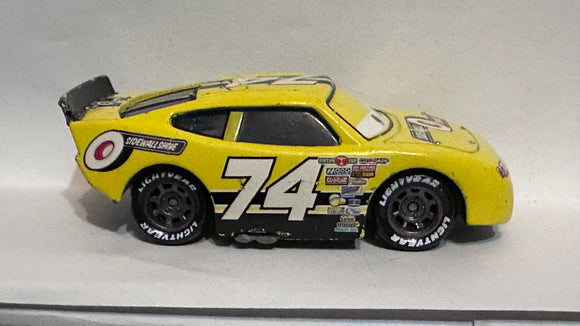 Yellow Sidewall Shine L4148 Disney Pixar CARS Diecast Car