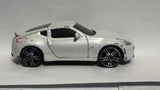 Silver 2009 Nissan 370 Maisto Diecast Car