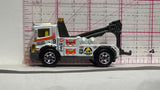 White Metro Towing Urban Tow Truck MB937 ©2011 2013 Matchbox Diecast Car
