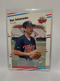 # 21 Dan Schatzeder  Minnesota Twins 1988 Fleer Baseball Cards