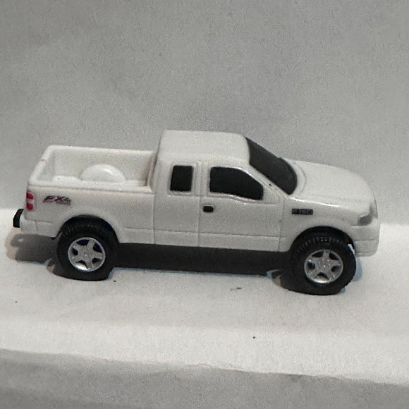 White F-150 Ford Supercab Truck 2013 Ford Diecast Car