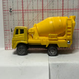 Yellow Cement Truck Maisto Construction Diecast Car