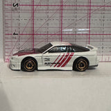 White Advan '96 Nissan 1805x Type X 2015 Hot Wheels Diecast Car
