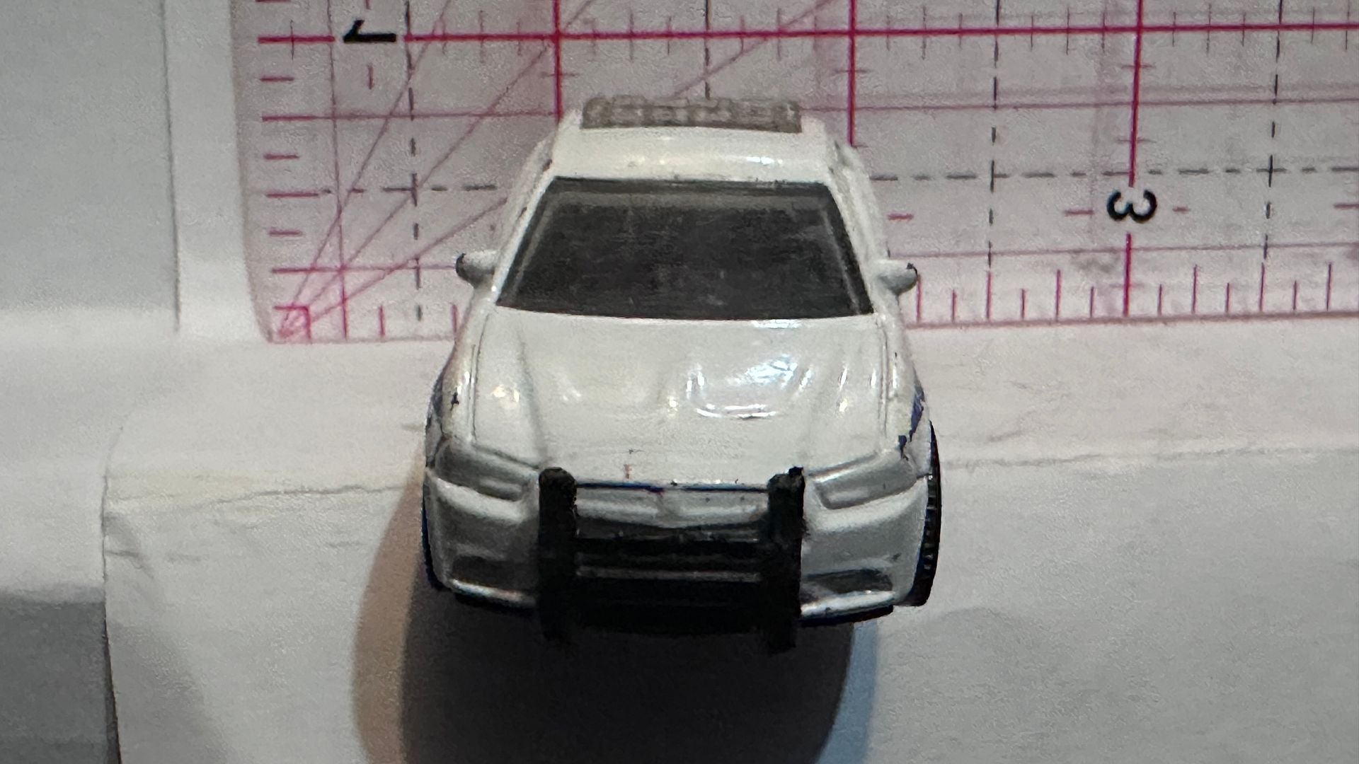 White NYPD Dodge Charger Pursuit 2012 Police Car Matchbox Diecast 