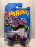 Purple Knight Draggin Street Beasts GHG04 M7C6 2018 Long Card Hot Wheels Diecast Car