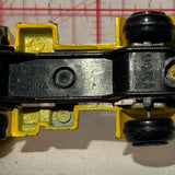 Yellow Flatbed Semi Truck 03/06 Unbranded Diecast Car