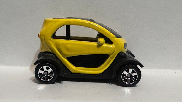 Yellow Renault Twizy HKW47 MB1361 2022 Matchbox Diecast Car
